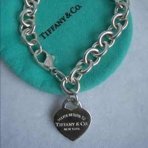 Tiffany & Co. Sterling Silver "Return to Tiffany" Heart Tag Bracelet